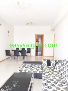 Good 3 bedroom apartment for rent at SAIGON PEARL Building, Binh Thanh District 